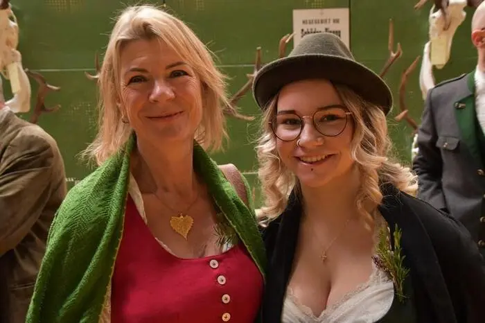 Der Jagdbezirk Murau umfasst insgesamt 138.000 Hektar mit 57 Gemeinde- und 214 Eigenjagden. Rund 1800 Jägerinnen und Jäger sind aktiv, darunter 240 Frauen.