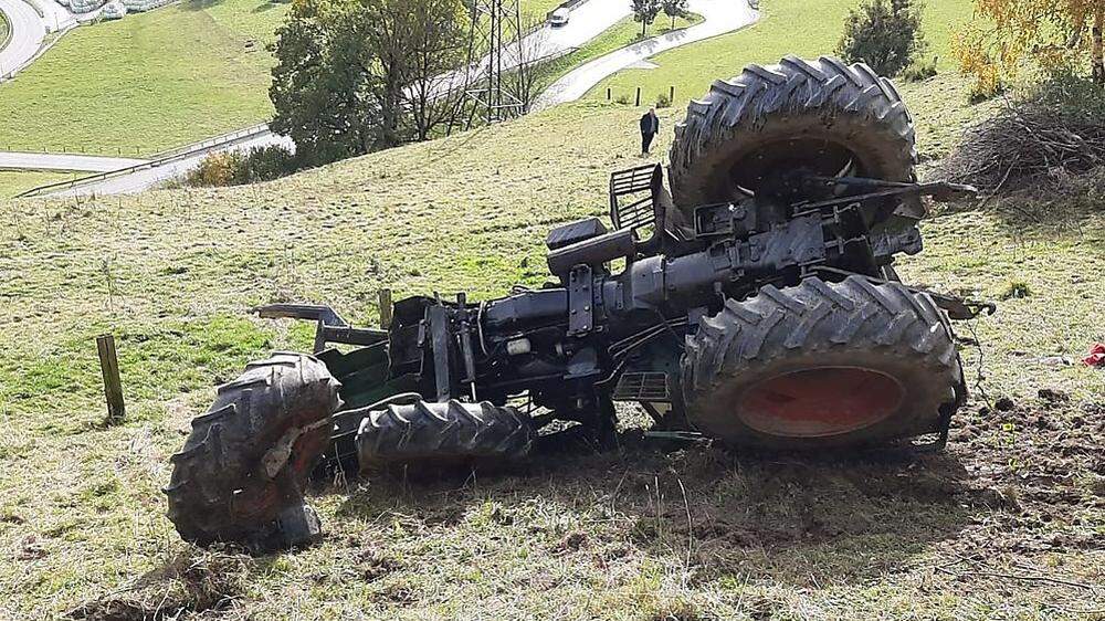 Traktor abgestürzt