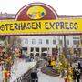Der Osterhasen-Express am Rathausplatz