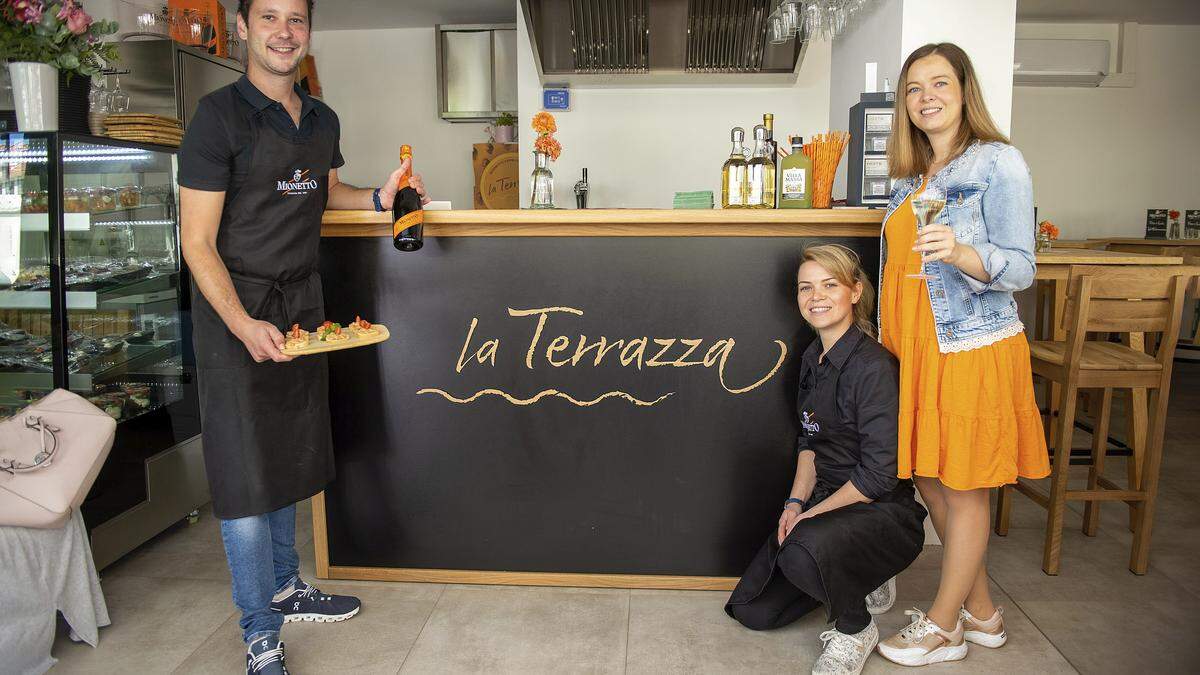 &quot;La Terrazza&quot;-Team: Mario und Petra Glantschnig mit Nora Gregoritsch