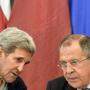 US-Außenminister John Kerry (links) und sein russischer Amtskollege Sergej Lawrow 