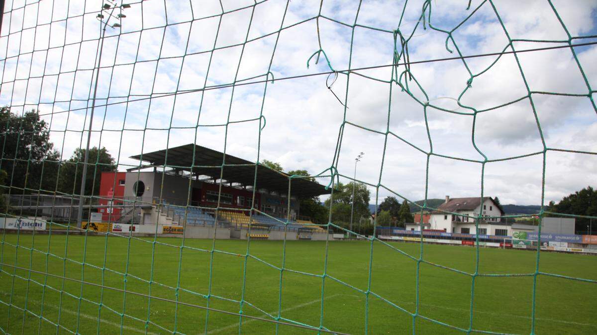 Kaputtes Netz, kaputte Saison: Der TSV Pöllau rettet sich vor dem Abstieg aus der Oberliga durch eine Fusionierung mit dem Nachbarn USC Sonnhofen/Rabenwald