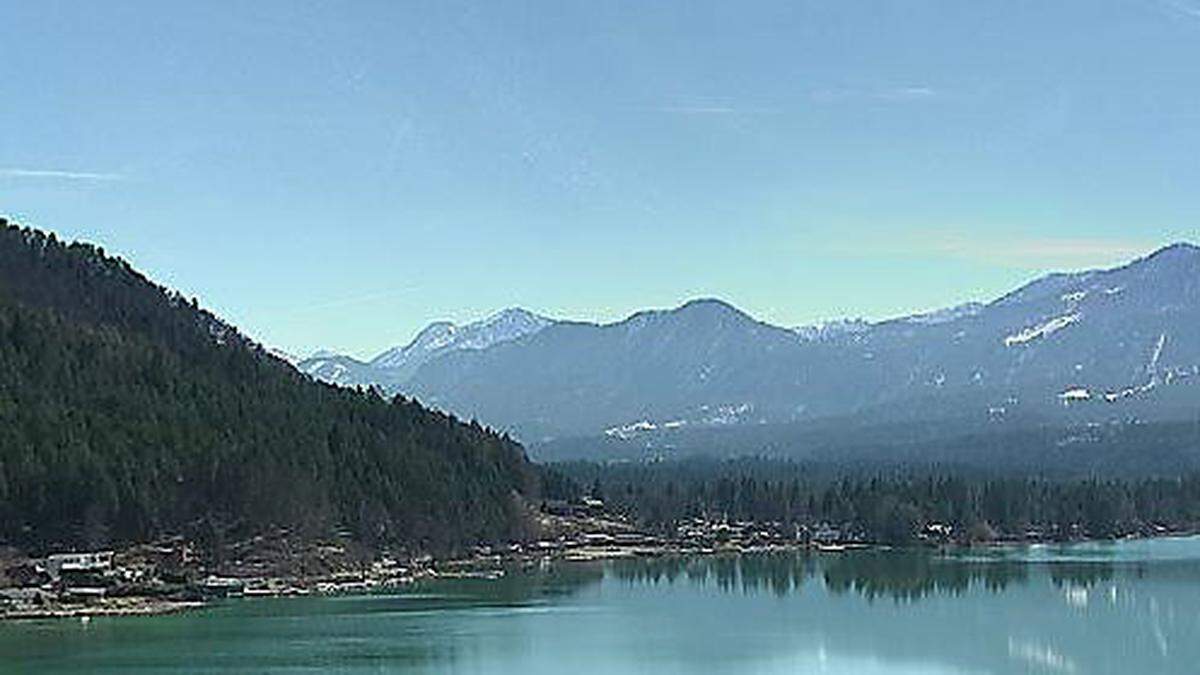 Traumhafter Blick über den Faaker See