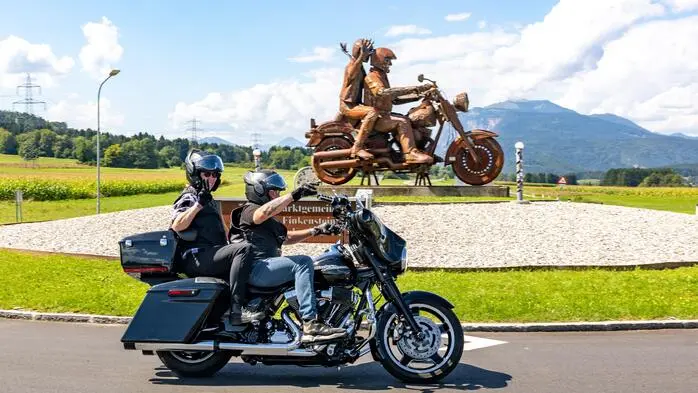 Die Harley Fans sind bereits vor dem offiziellen Start der European Bike Week am kommenden Dienstag, 8. September, in der Region angereist und genießen die Landschaft und Straßen rund um den Faaker See