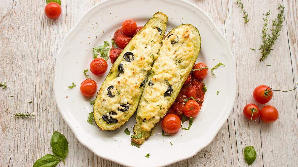 Symbolbild Gefüllte Zucchini