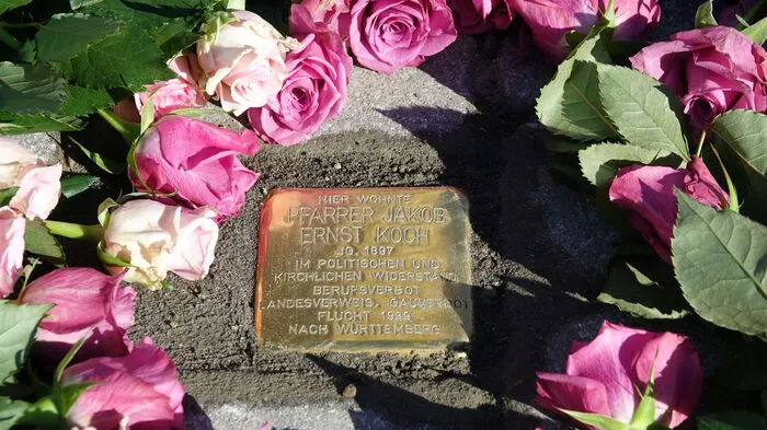 Der Stein für Pfarrer Jakob Ernst Koch