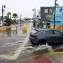 August 4, 2024, Florida, USA: Visitors to the Tarpon Springs Sponge Docks navigate a flooded Dodecanese Blvd on Sunday, Aug 4, 2024, while en route to Hellas Restaurant and Bakery as tropical storm Debbie stirs moisture offshore in the Gulf of Mexico. USA - ZUMAs70_ 20240804_zan_s70_017 Copyright: xDouglasxR.xCliffordx