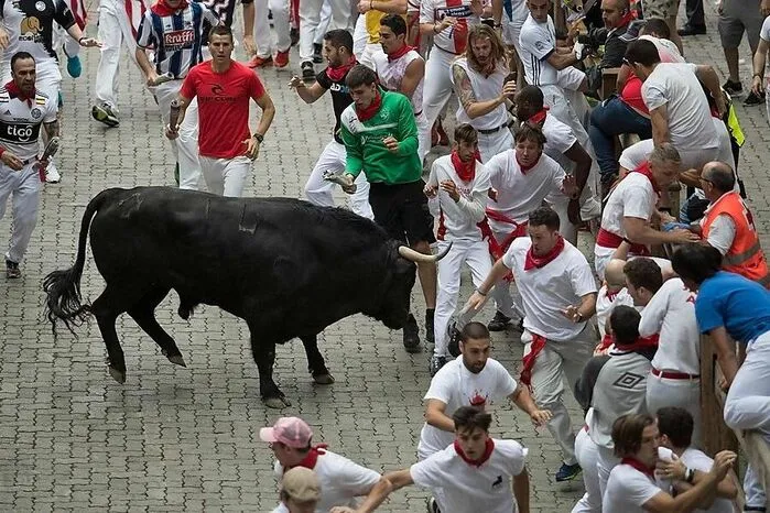 Weitere Bilder von den Stierläufen und der Eröffnung des Festes am Samstag........