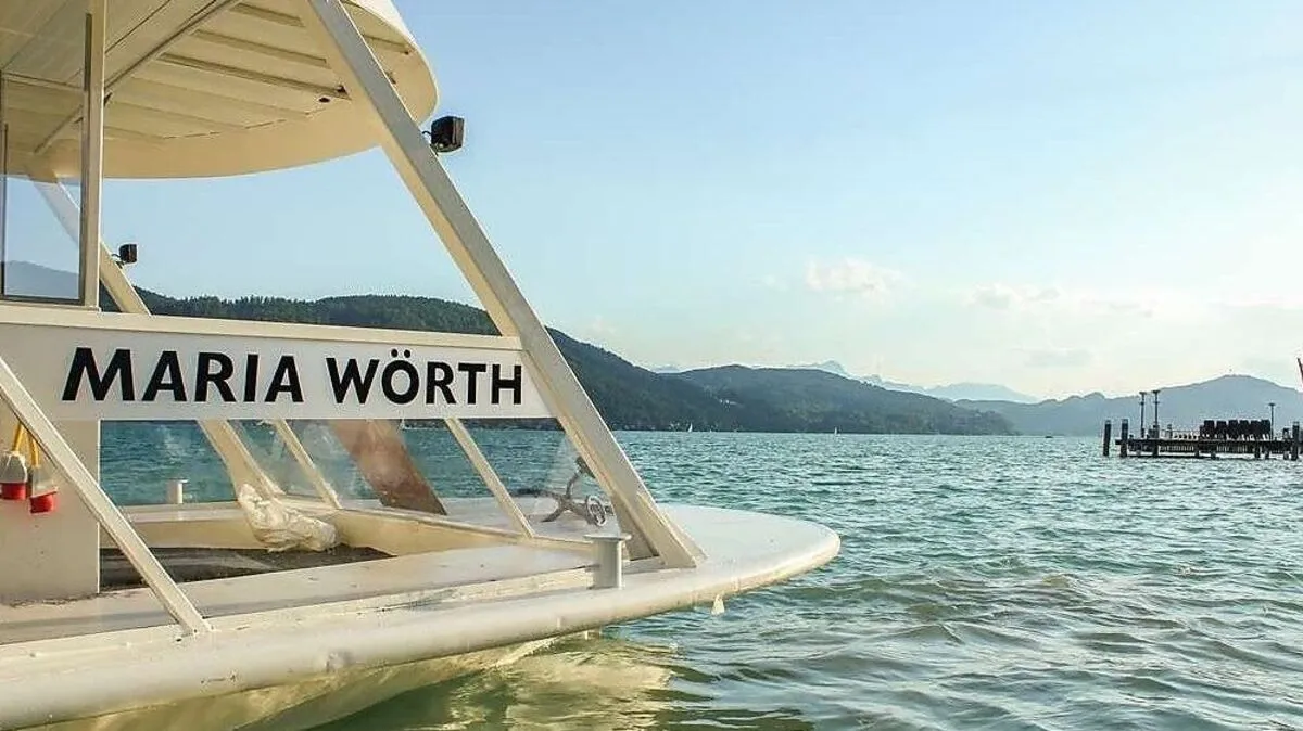 Das Elektro-Fahrgastschiff "Maria Wörth"
