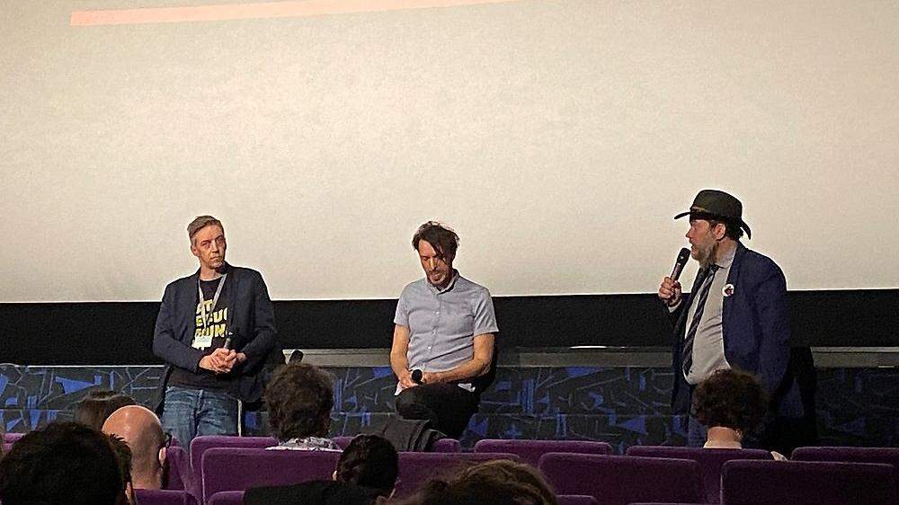 Regisseur Gerald Igor Hauzenberger (Mitte), Alexander Ehrlich (rechts) und Moderator Daniel Erlacher