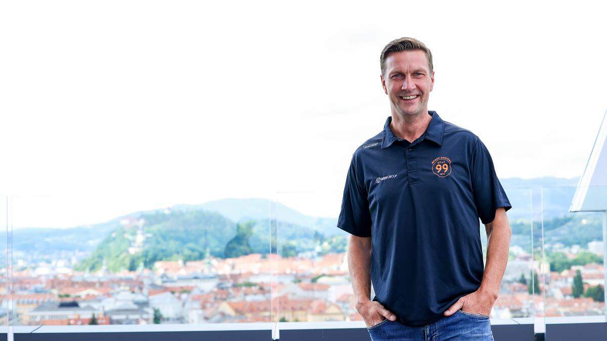 Johan Pennerborn verschaffte sich am Dach des Styria Media Centers einen ersten Blick über Graz