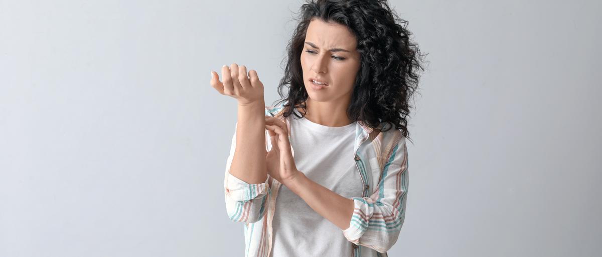 Juckreiz kann viele verschiedene Ursachen haben Juckreiz kann viele verschiedene Ursachen haben