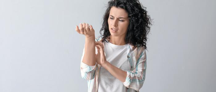 Juckreiz kann viele verschiedene Ursachen haben