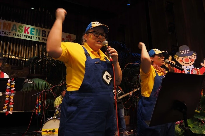 "Die Minions" rockten die Bühne und. . .