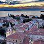 In der auch bei österreichischen Urlaubern bestens bekannten kroatischen Stadt Zadar kam es zu einem Zwischenfall zwischen einem Priester und einer Nonne 