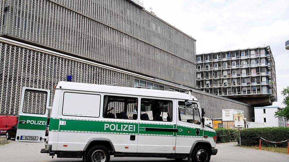 Im Benjamin-Franklin-Krankenhaus in Berlin-Steglitz hat ein Patient auf einen Arzt geschossen 