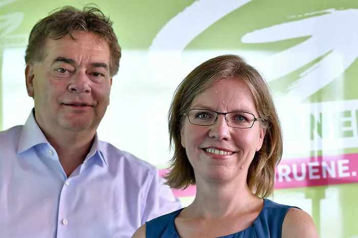 Leonore Gewessler ist Geschäftsführerin von Global 2000. Jetzt holt sie Werner Kogler als Quereinsteigerin an seine Seite: Sie soll die Nummer 2 im Nationalratswahlkampf werden, ein Aushängeschild für den Klimaschutz.