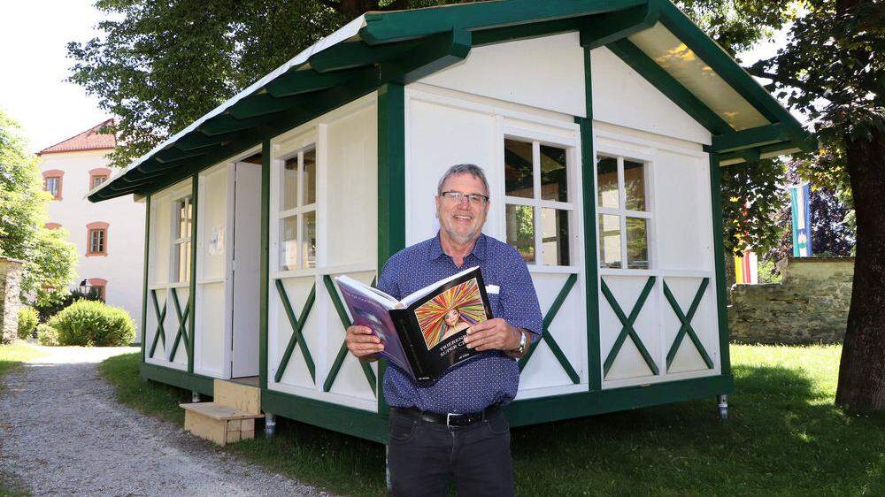 Die neue Bücherhütte beim Amthof bietet ein breites Sortiment für alle Bücherwürmer
