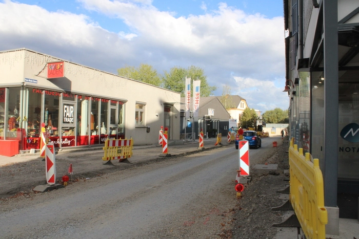 Für PKW ist die Durchfahrt bis zur Weizer Straße weiterhin möglich