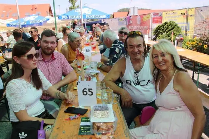 Klicken Sie sich durch die weiteren Fotos!