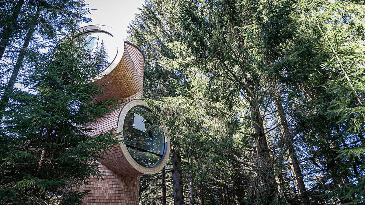 Bert, das Baumhaus: vier seiner Art setzen Rudi Obauer und Chris Precht mit Birgit und Heinz Reitbauer am Pogusch um 