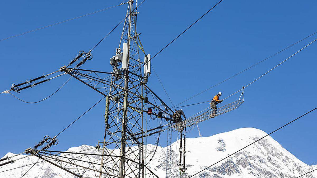 Die Leiterseile der 220-kV-Freileitung im Ennstal und im angrenzenden Salzburger Raum werden erneuert