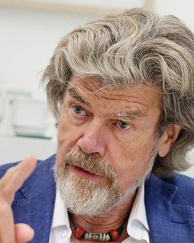 Bergsteiger Reinhold Messner spricht sich gegen neue Gipfelkreuze aus