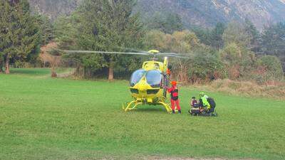 Die Familie wurde mit einem Hubschrauber gerettet