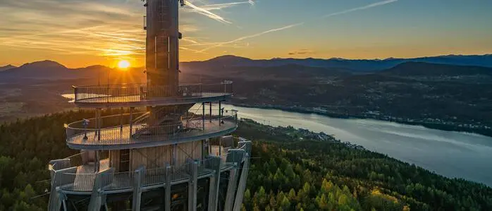 Der Pyramidenkogel in Keutschach ist mit dem Wörthersee verbunden. Das sieht auch das Land Kärnten so