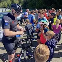 Natürlich holten sich die Fans auch Autogramme von ihrem Idol