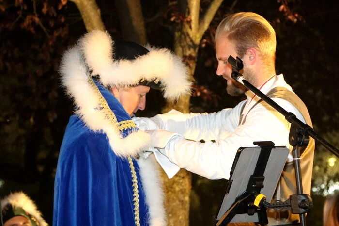 Er übernahm am Donnerstagabend das Zepter von seinem Vorgänger Philipp „Philipp I.“ Subosits (rechts) 