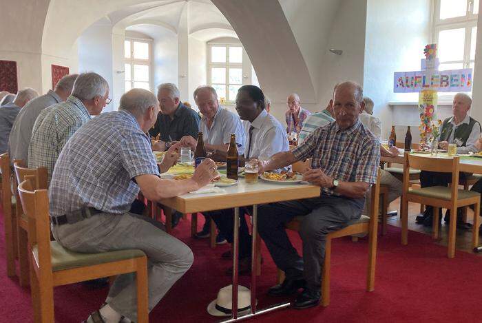 Rund 100 Männer nahmen am Steiermarktag der Katholischen Männerbewegung in Pöllau teil