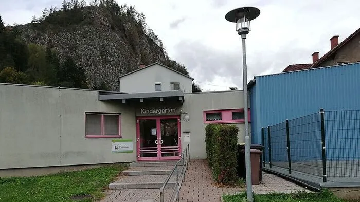 Einige Wochen sind die Kindergartenkinder in St. Peter-Freienstein nun in der Volksschule untergebracht