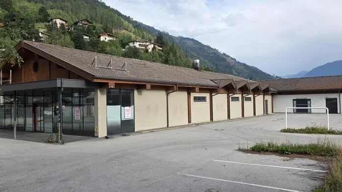 In den lange verwaisten Billa Markt in Matrei soll wieder Leben einkehren 