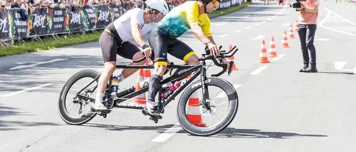 Bitzinger mit Guide Fuchs