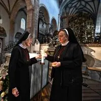 Gurker Dom, Stift Gurk, Leben der Stiftsschwestern, Sr. Camilla links und  Sr. Maria-Elisabeth