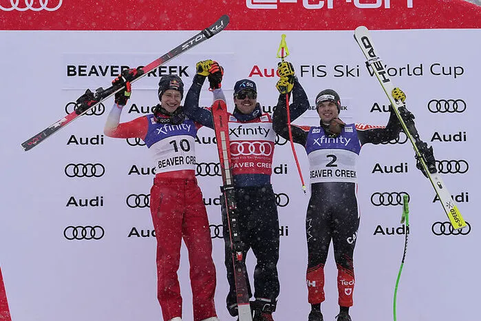  Aleksander Aamodt Kilde (NOR) Marco Odermatt (SUI) James Crawford (CAN)  Hier kommen Sie zum Rennbericht!