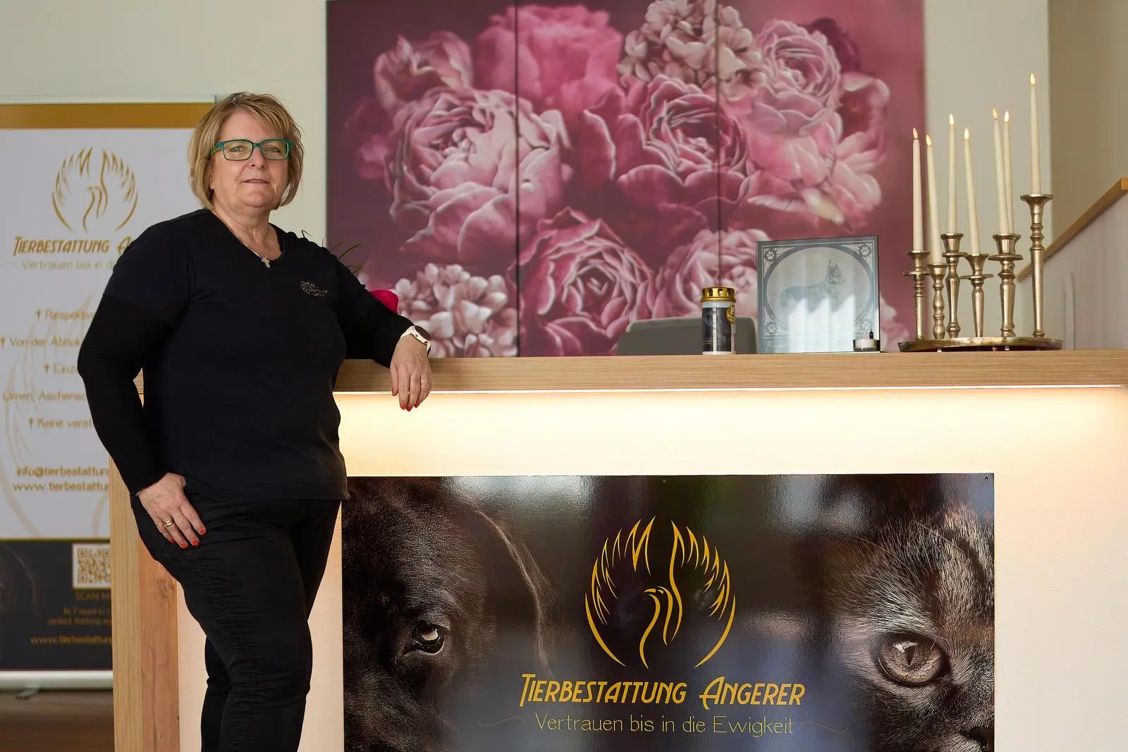 „Heute sind Haustiere wie ein echtes Familienmitglied. Und von einem Familienmitglied möchte man sich entsprechend verabschieden“, sagt Claudia Angerer