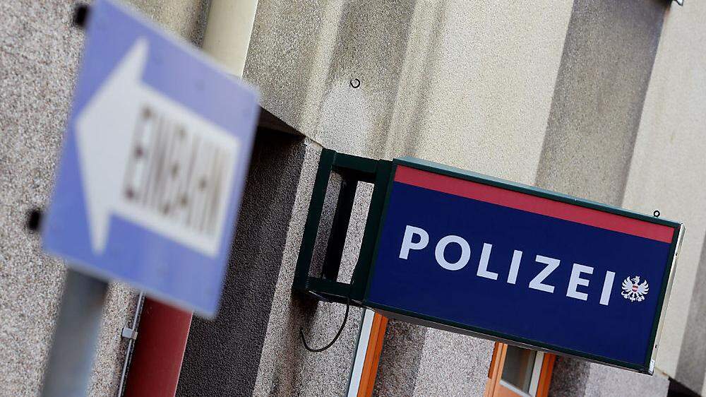 Hinweise nimmt die Polizeiinspektion Feldkirchen entgegen (Sujetbild)