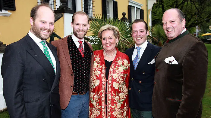 Großzügige Hoteliersfamilie: Ludovico, Clemens, Hedwig, Vincenz und Alexander Tacoli luden Gäste zur Saisoneröffnung in das Hotel See-Villa am Millstätter See ein