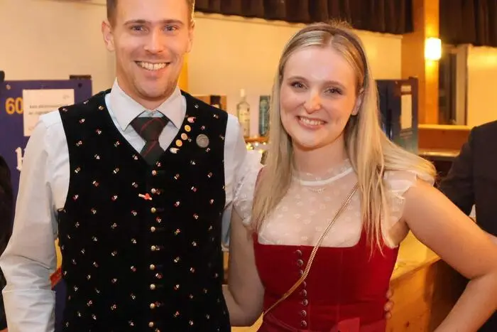 Ein Video vom Ball in Althofen gibt es auf Facebook Kleine Zeitung St. Veit/Feldkirchen zu sehen. Klicken Sie sich durch die Fotogalerie!