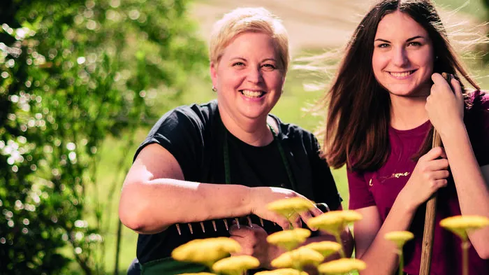 Michaela Mauerhofer und ihre Tochter Eva wollen Kinder auf heimische und regionale Produkte aufmerksam machen.