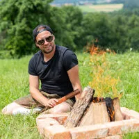 Die Feuerstelle aus Backsteinen ist leicht gebaut, solide und lässt sich zudem leicht wieder abbauen.