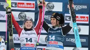 Katharina Truppe (links) und Stephanie Venier jubelten