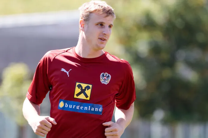 Martin Hinteregger (FC Augsburg) spielte beim 1:2 auswärts gegen Hoffenheim wie in jedem der 13 Saisonmatches durch.  