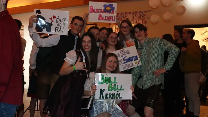 In der kreativen Fotoecke entstanden im Laufe des Abends so manche Erinnerungen an einen wundervollen Ballabend.