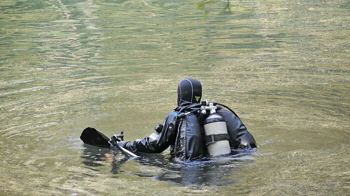 Suche im Attersee