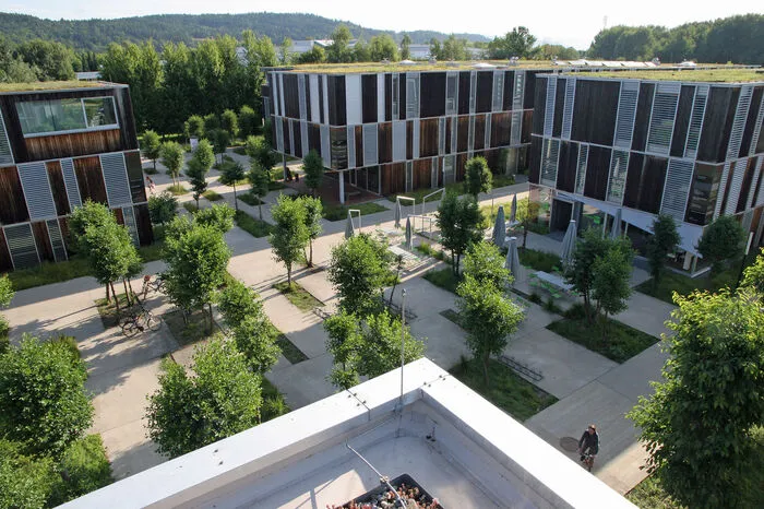... über die Dächer des Technologieparks