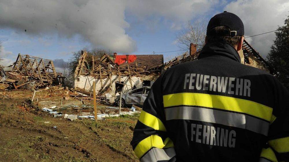 Zwei Todesopfer und mehrere zerstörte Gebäude: Das war die schreckliche Bilanz einer Explosion in Kapfenstein 	