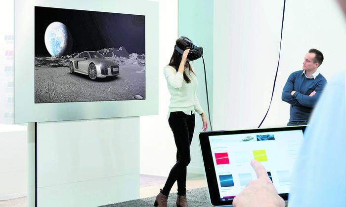 Mittels Virtual-Reality-Brillen kann man bereits im Autohaus im neuen Auto virtuell Platz nehmen